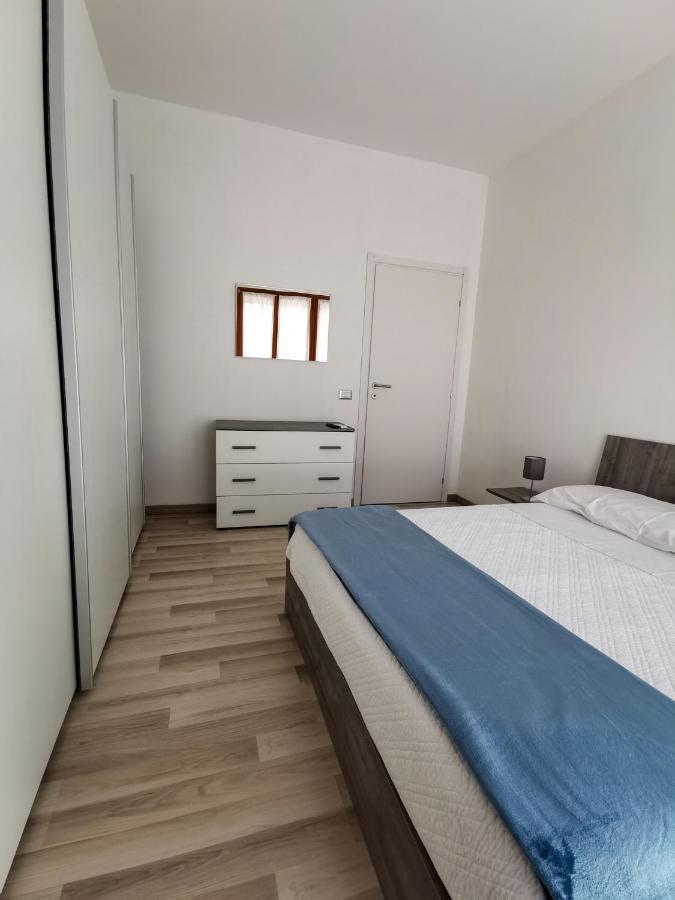 Appartement Casa Crisale à Alba  Extérieur photo